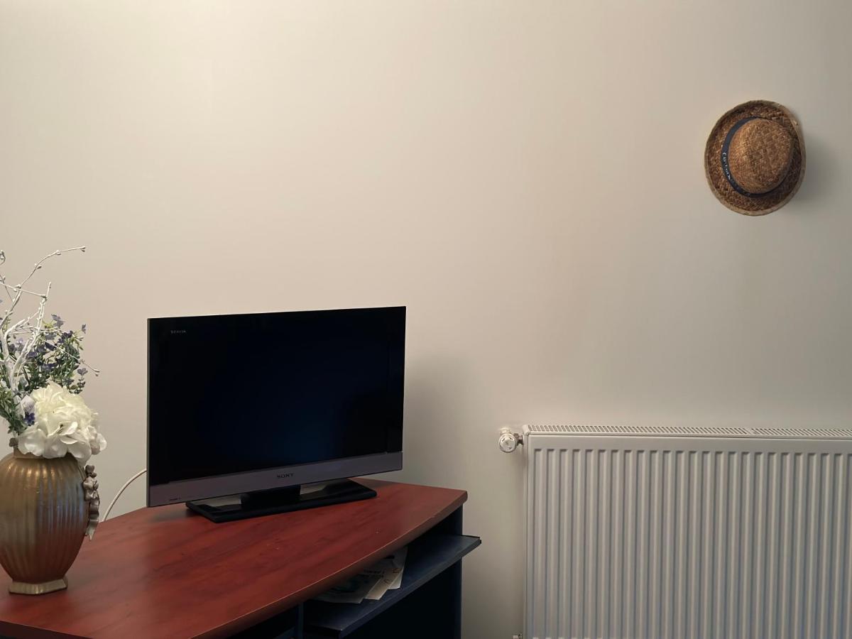 Un Studio Dans La Residence Sjt Alençon Eksteriør bilde